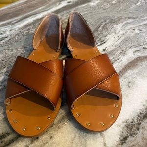 Barely Worn Summer Sandals